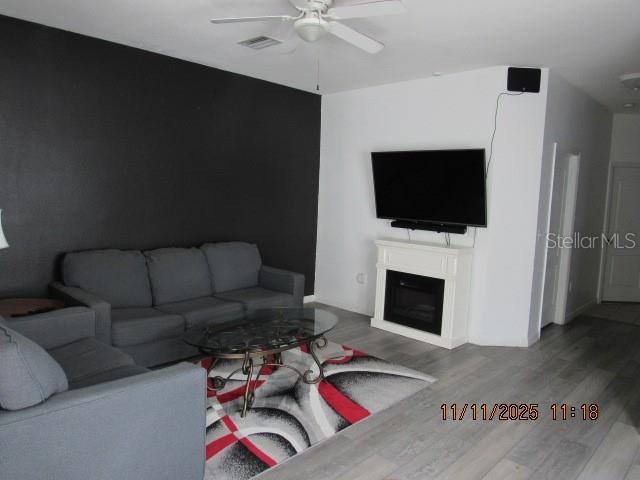 1944 GREENWOOD VALLEY DRIVE