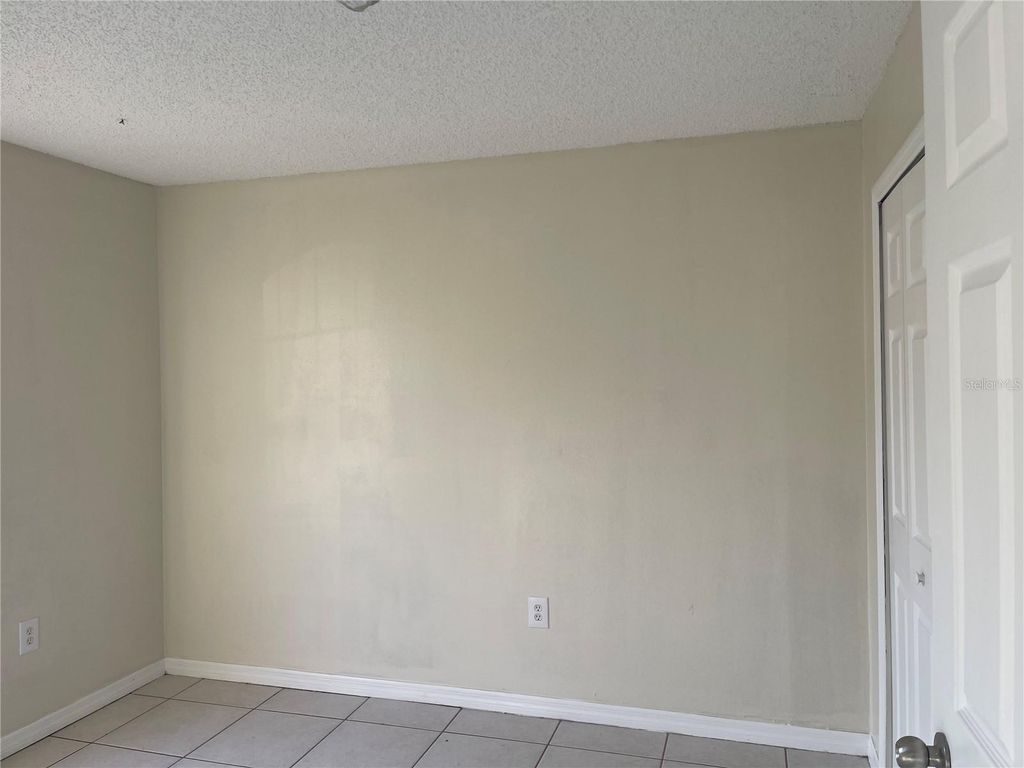Photo of 326 Chelmsford Court, Kissimmee, FL 34758 (MLS # S5143141)