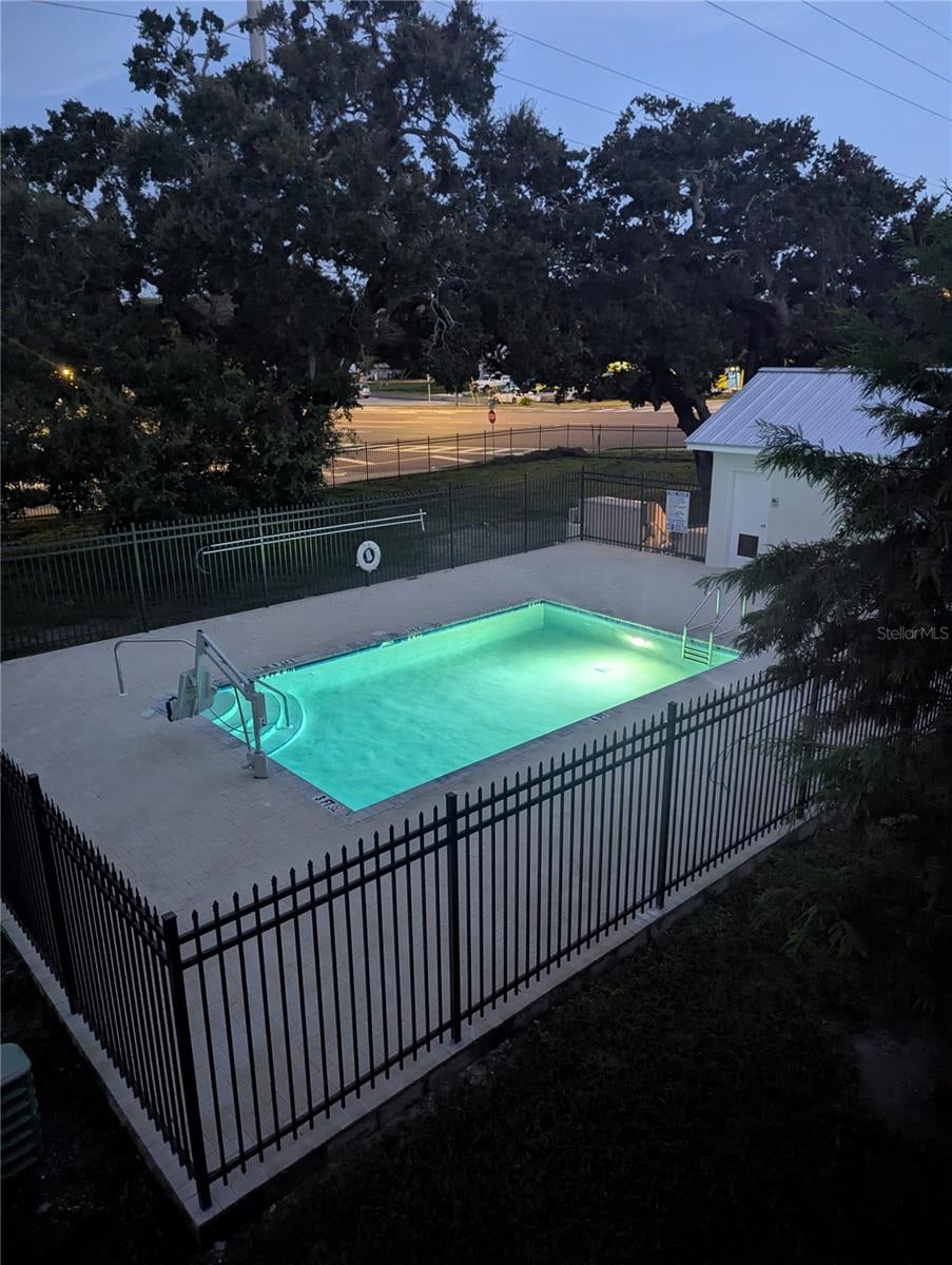 838 OAK BEND LANE