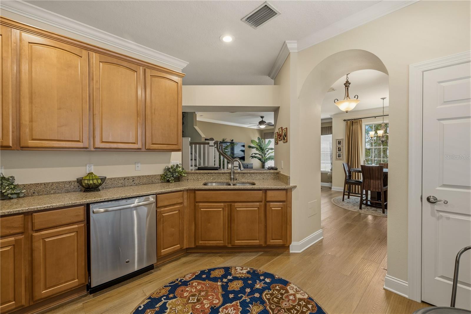 SADDLE CREEK MANOR - Residential
