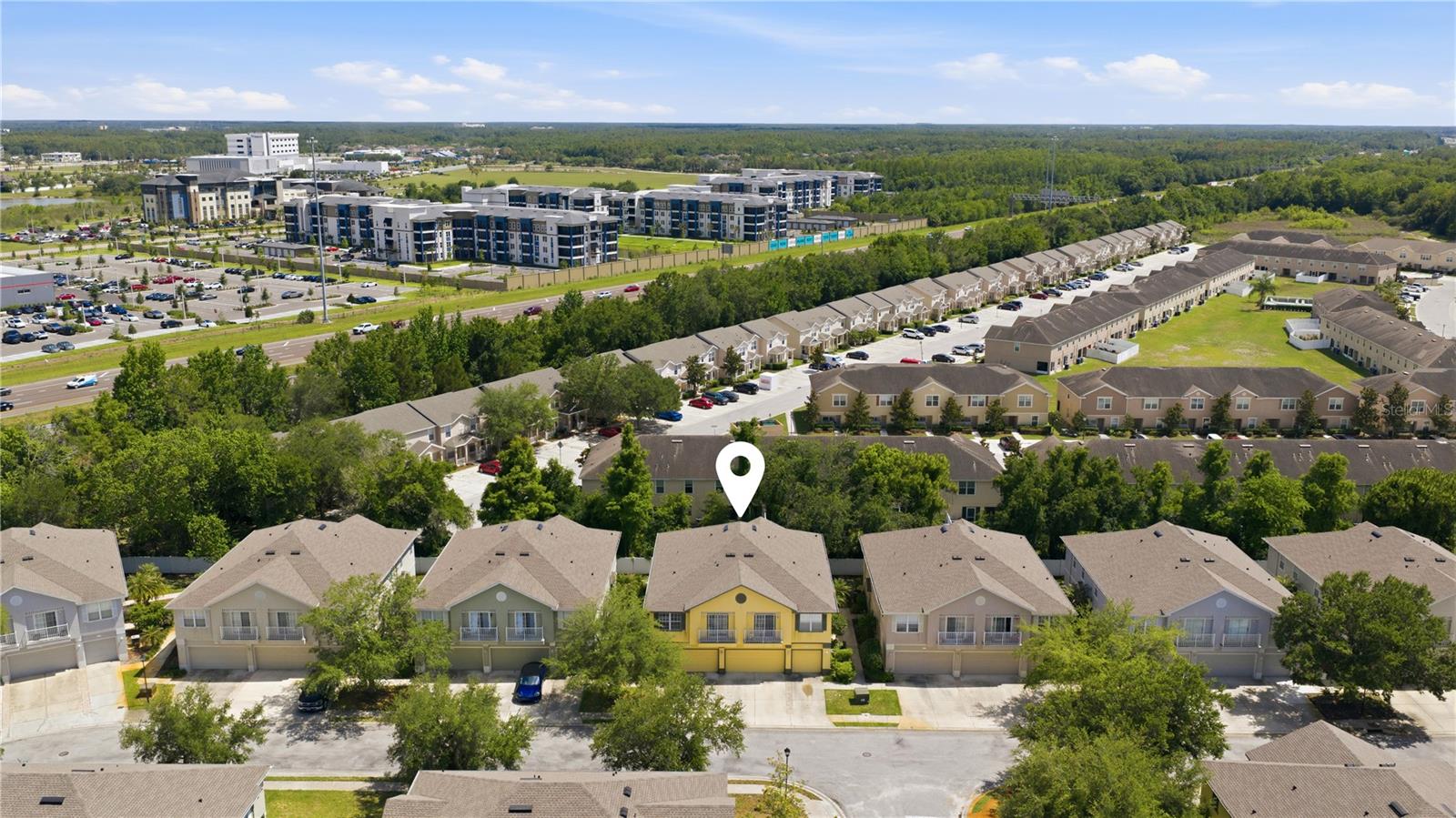 SADDLE CREEK MANOR - Residential