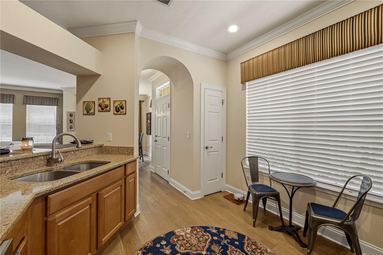 SADDLE CREEK MANOR - Residential