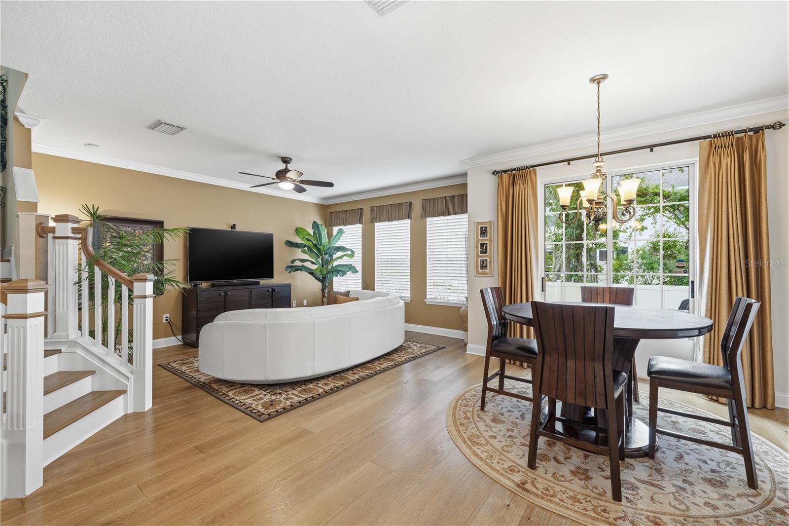 SADDLE CREEK MANOR - Residential