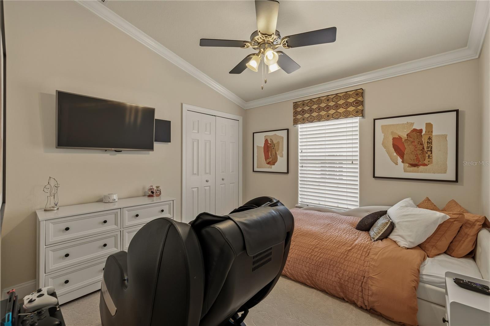 SADDLE CREEK MANOR - Residential
