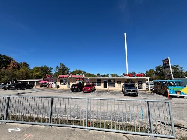 UNPLATTED - Commercial Lease