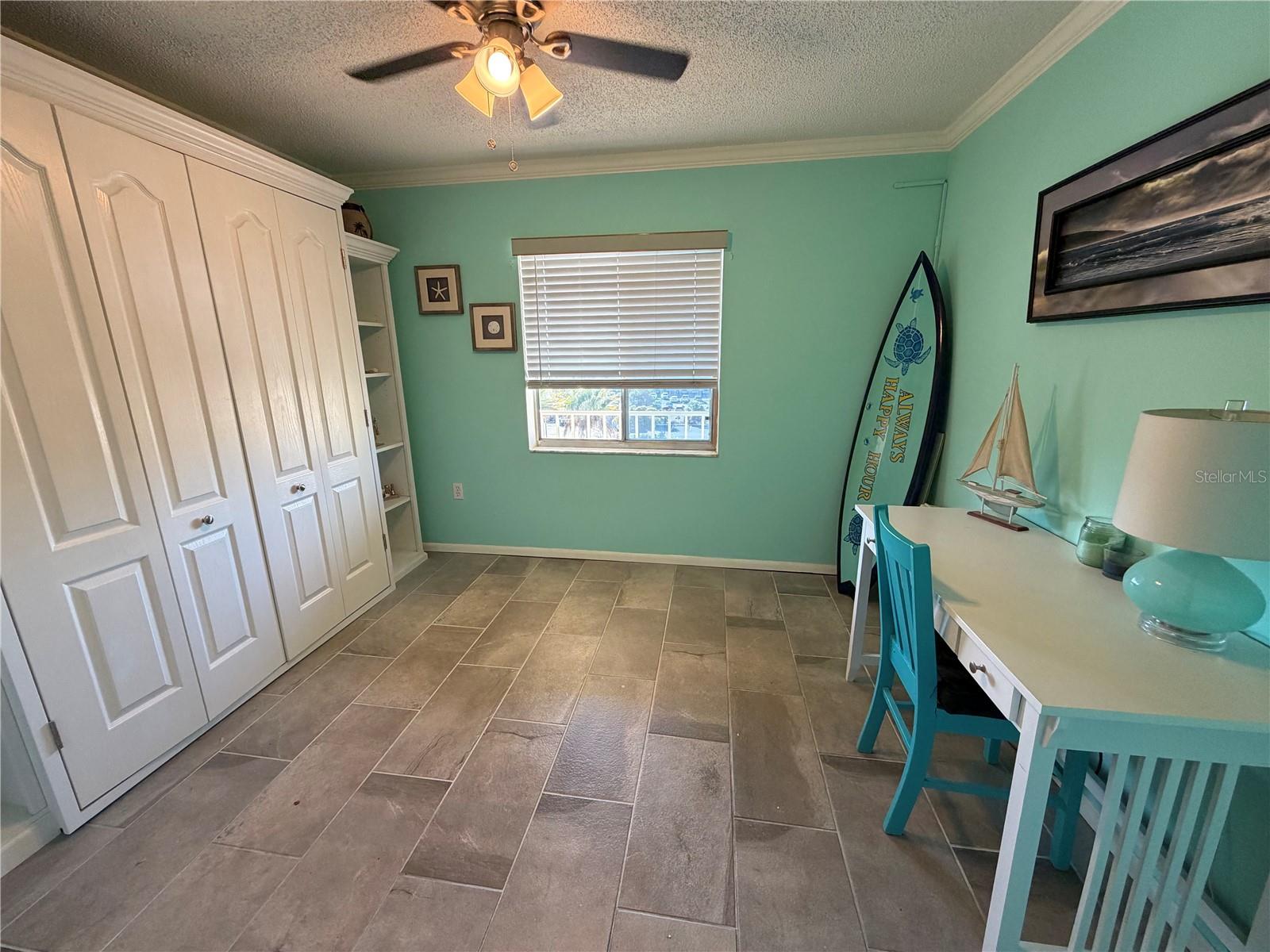 BAYSHORE ON THE LAKE APARTMENTS LL SECTION 3 - Residential Lease