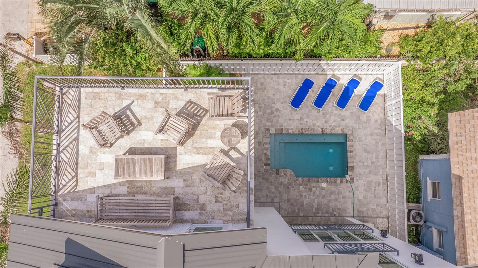 PALMS AT 1800 CONDO - Residential