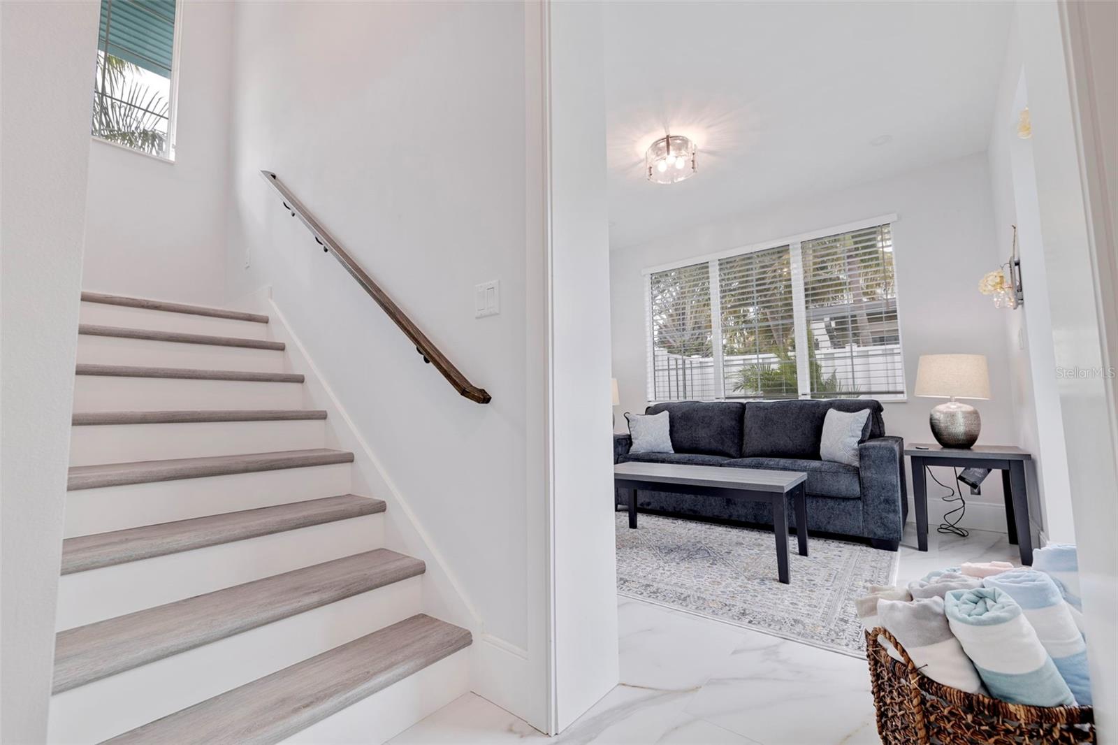 PALMS AT 1800 CONDO - Residential