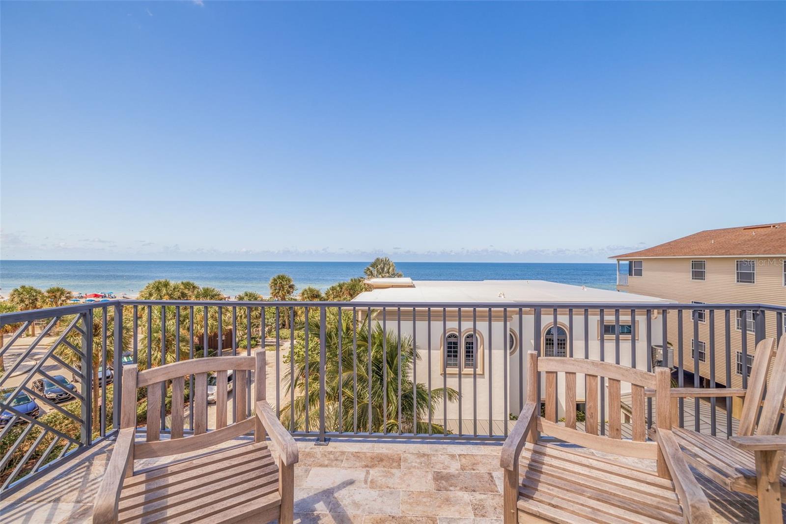 PALMS AT 1800 CONDO - Residential