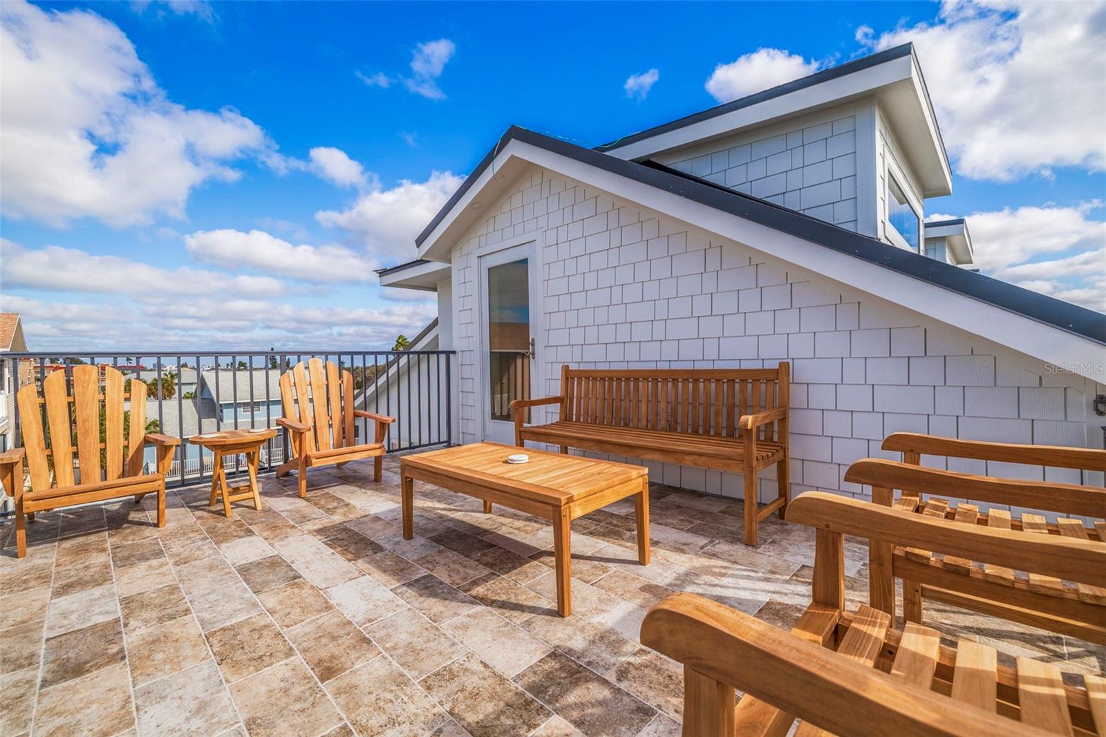 PALMS AT 1800 CONDO - Residential