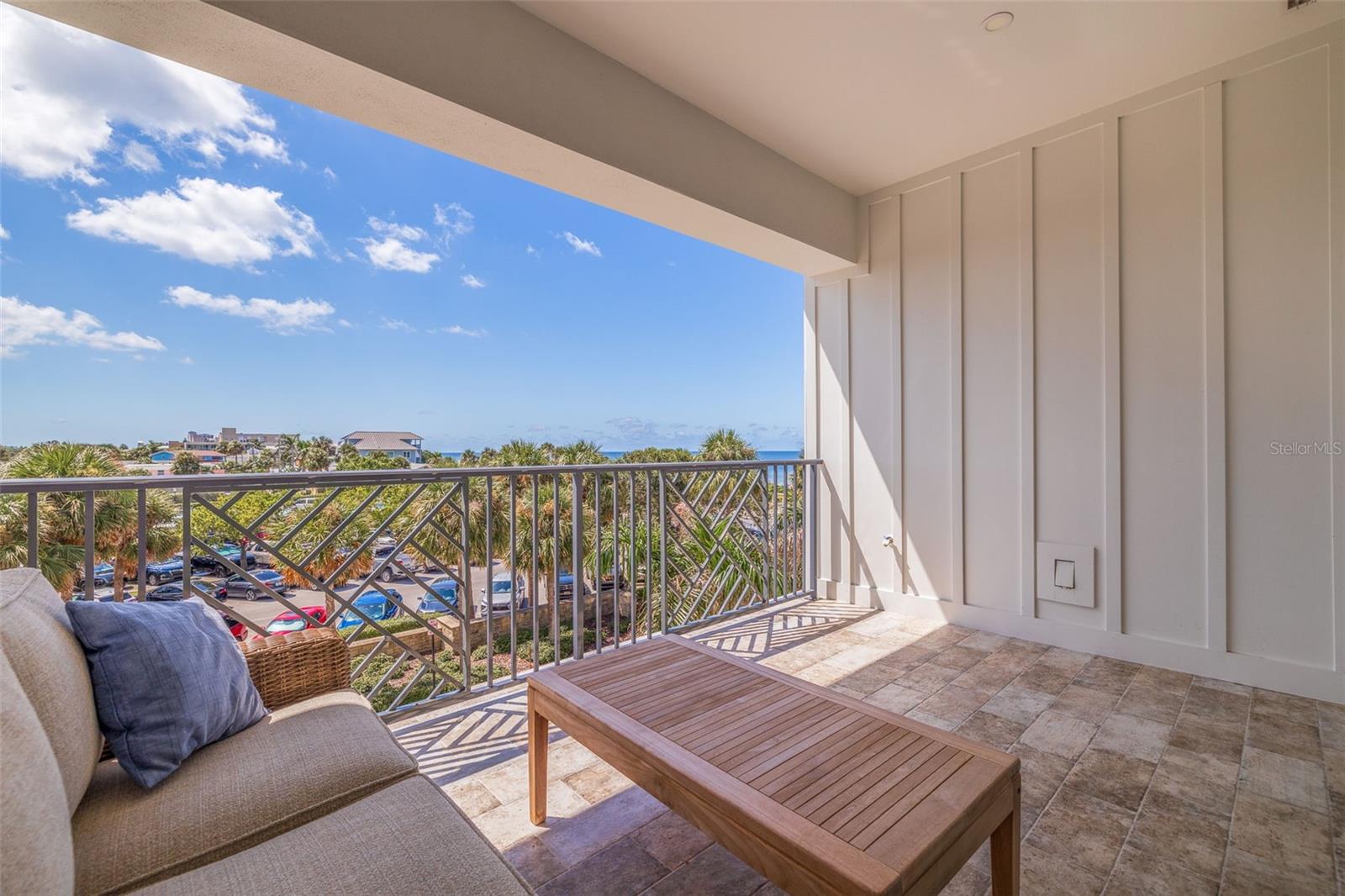 PALMS AT 1800 CONDO - Residential