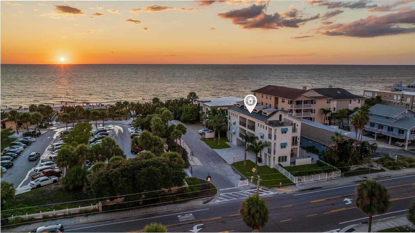 PALMS AT 1800 CONDO - Residential