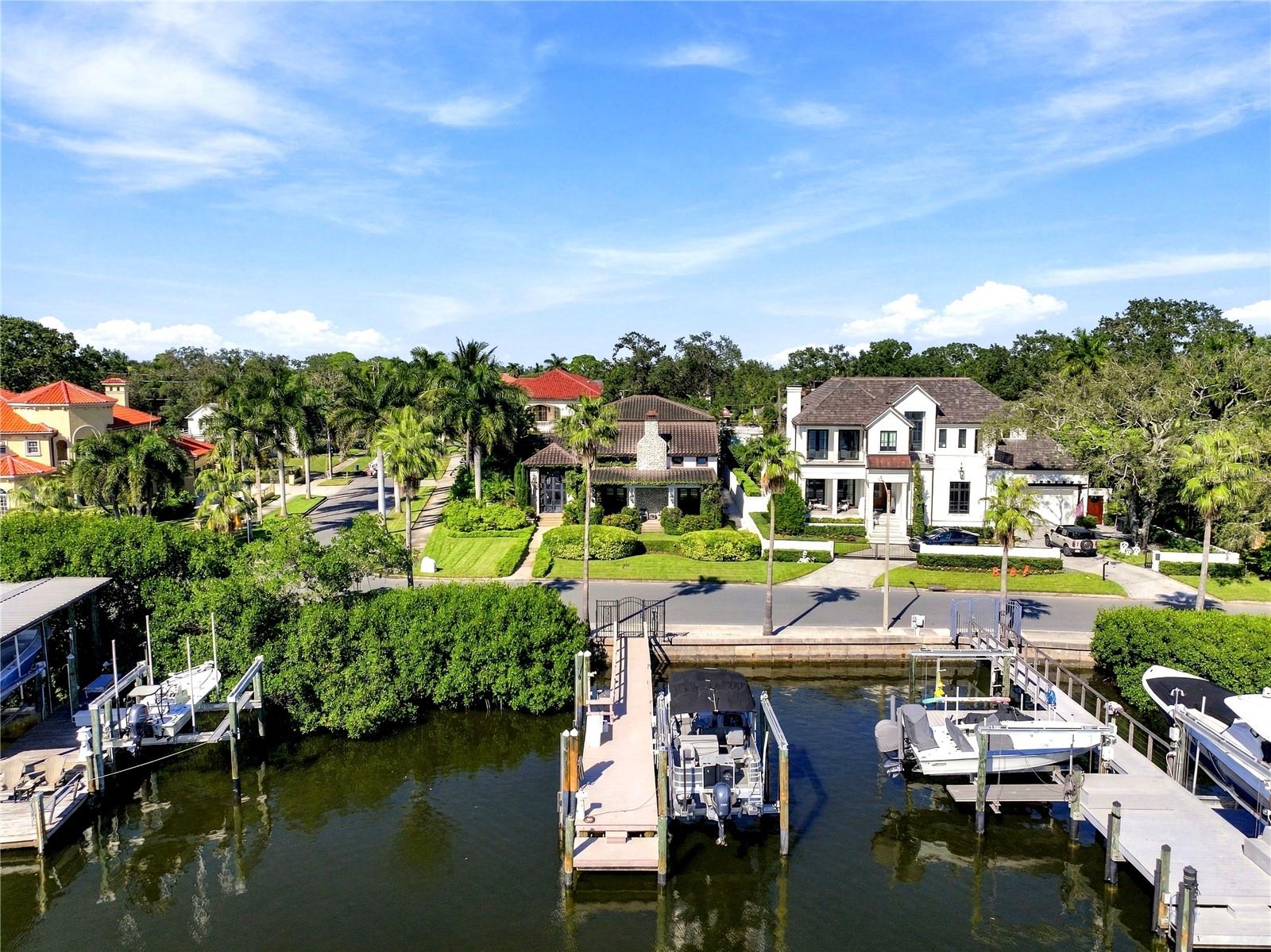 200 BRIGHTWATERS BOULEVARD NE