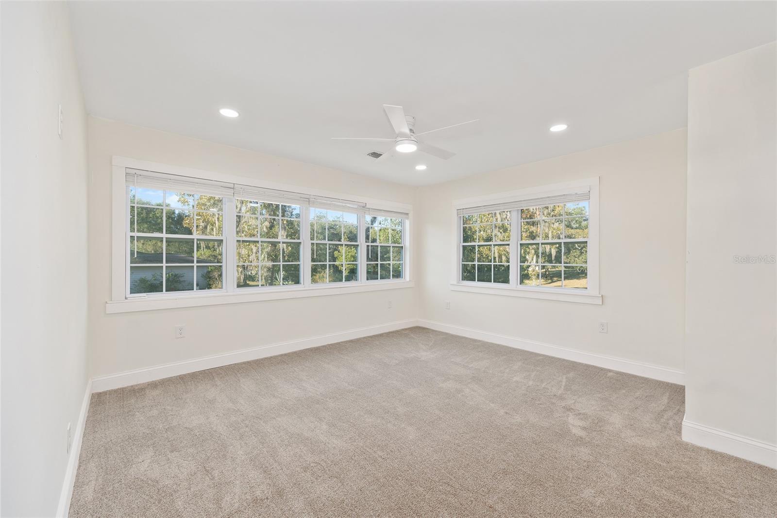 RAINBOW SPGS - Residential