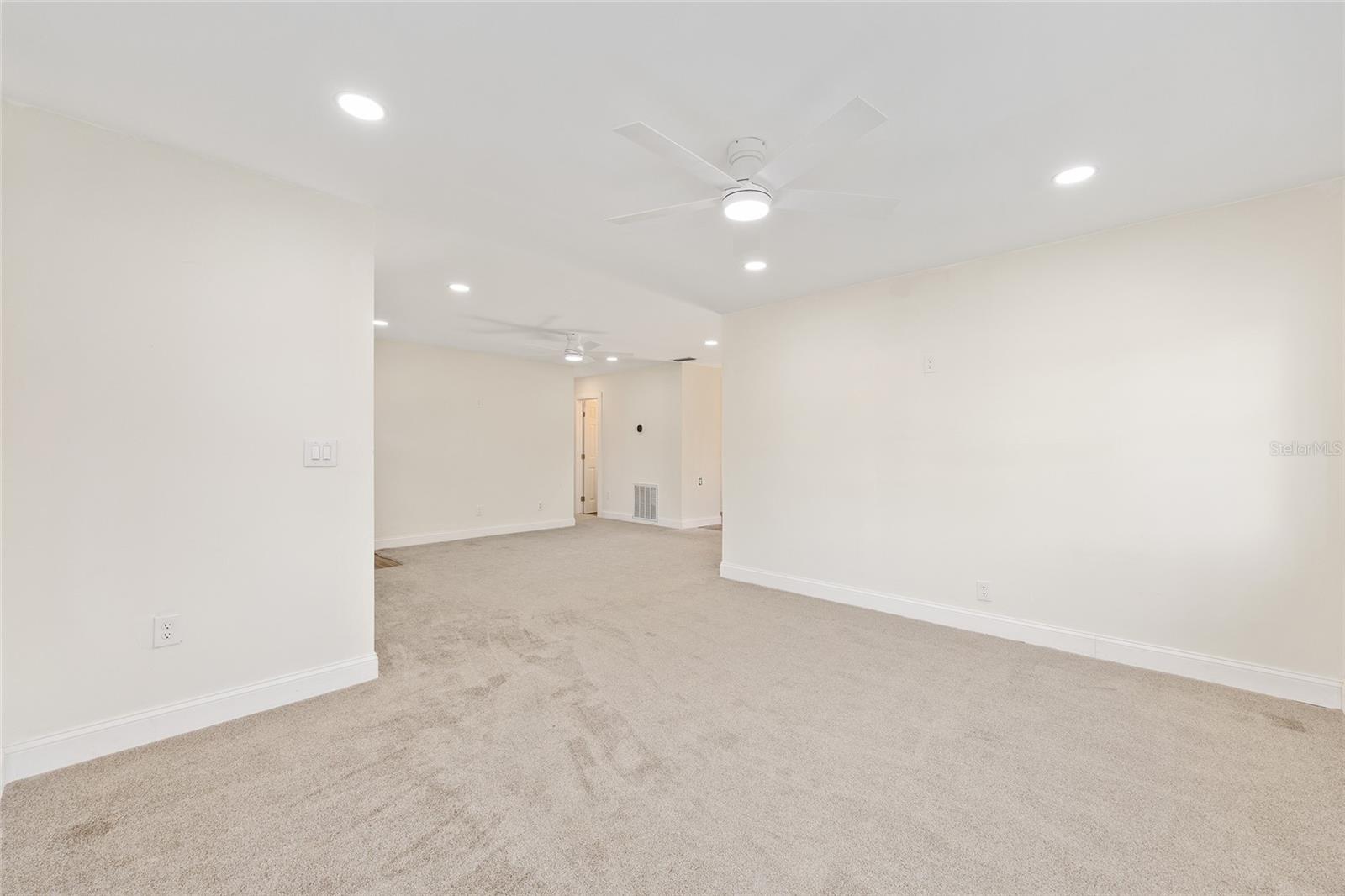 RAINBOW SPGS - Residential