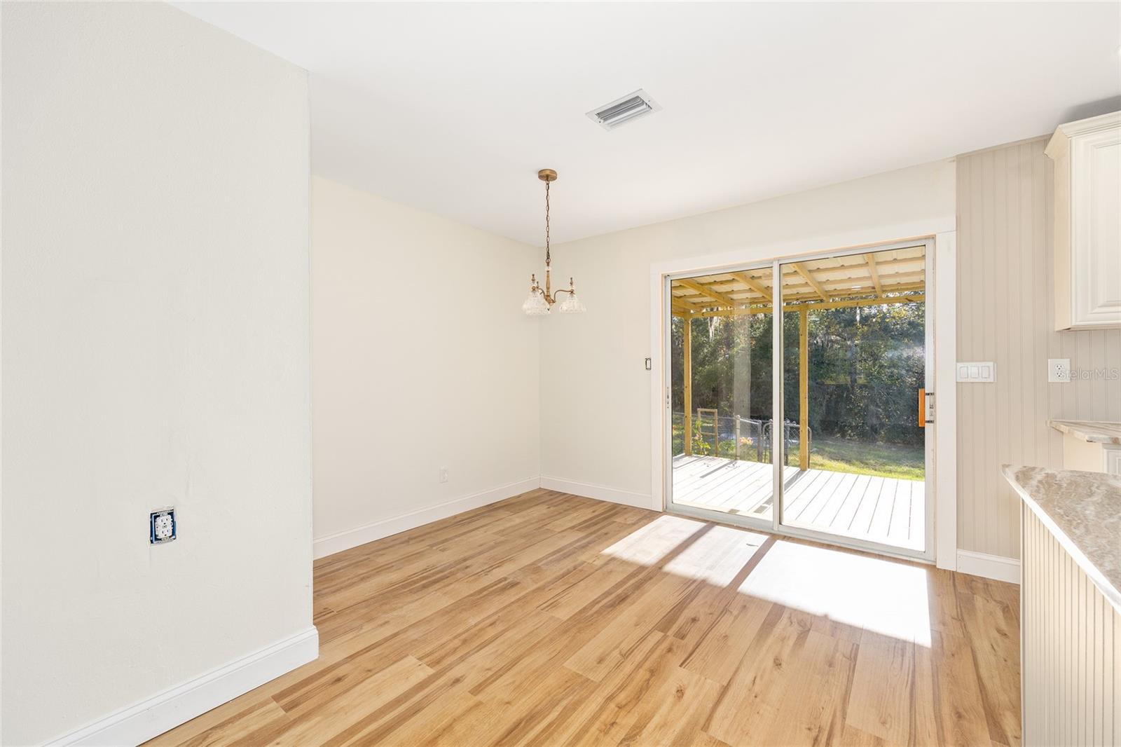 RAINBOW SPGS - Residential