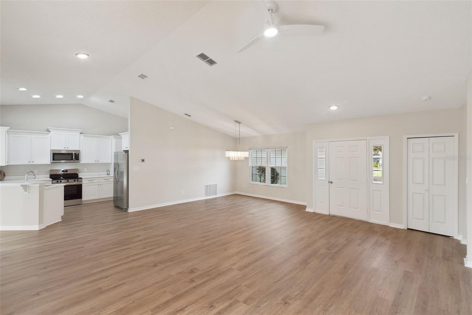 PLANTATION AT LEESBURG RIVER CREST UNIT 01 - Residential