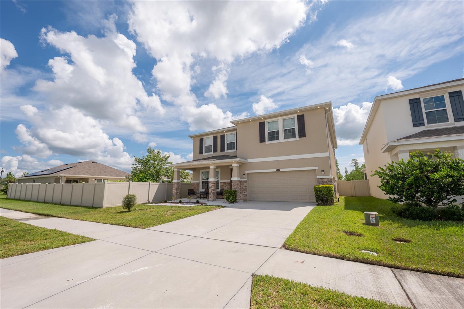 3052 LIVING CORAL DRIVE