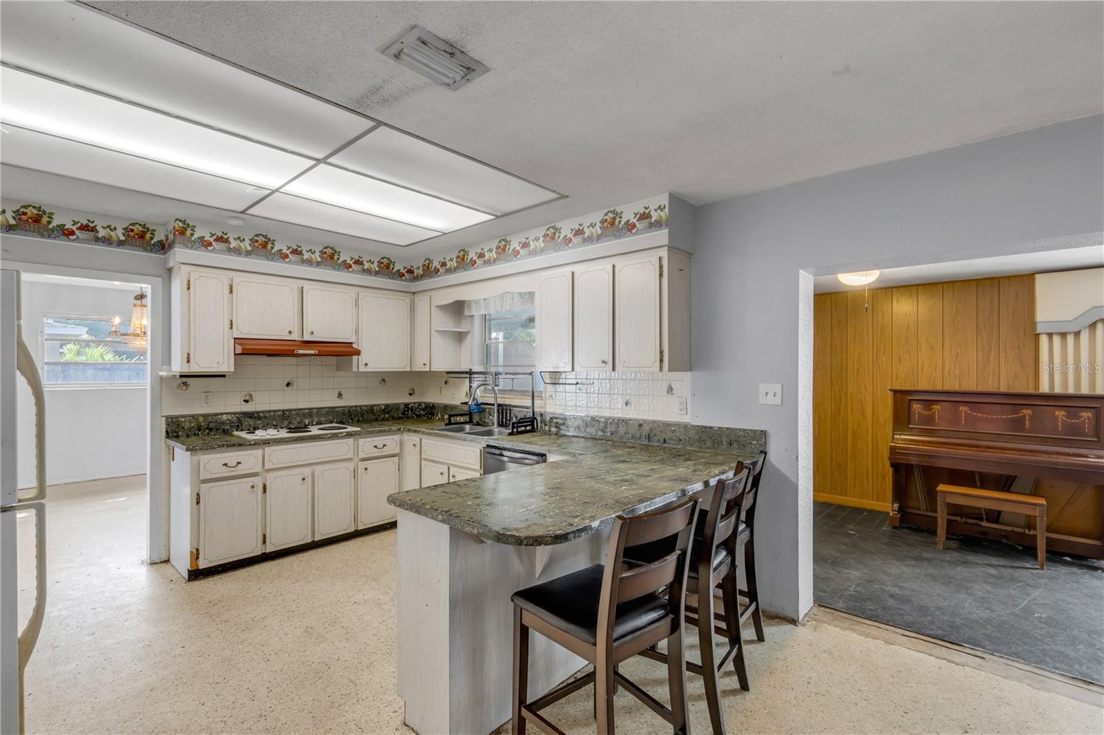 PALM GROVE 5TH ADDITION - Residential