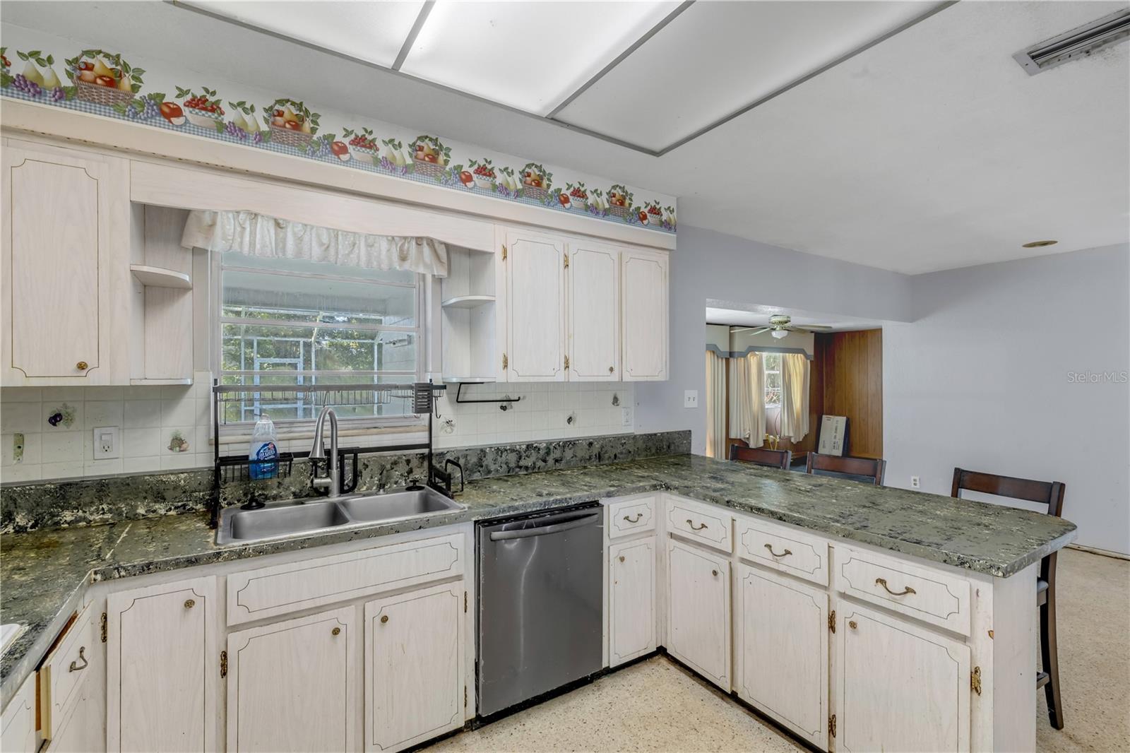 PALM GROVE 5TH ADDITION - Residential