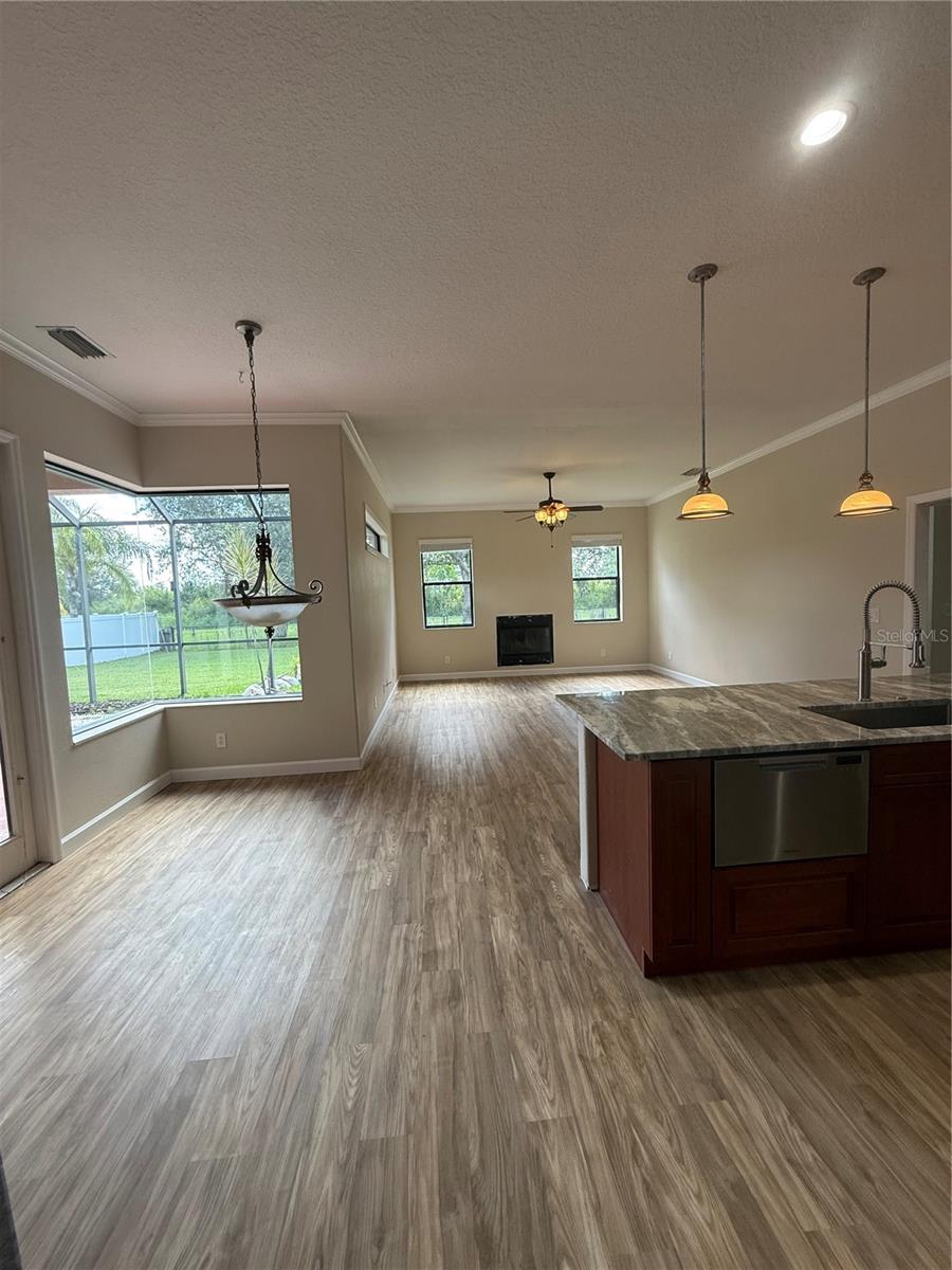 LAUREL MEADOWS - Residential Lease