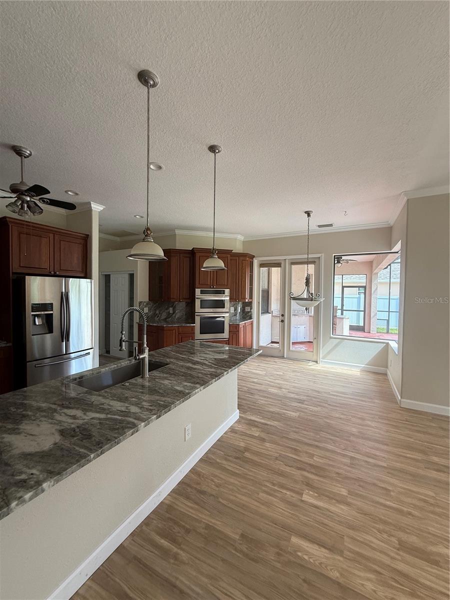 LAUREL MEADOWS - Residential Lease