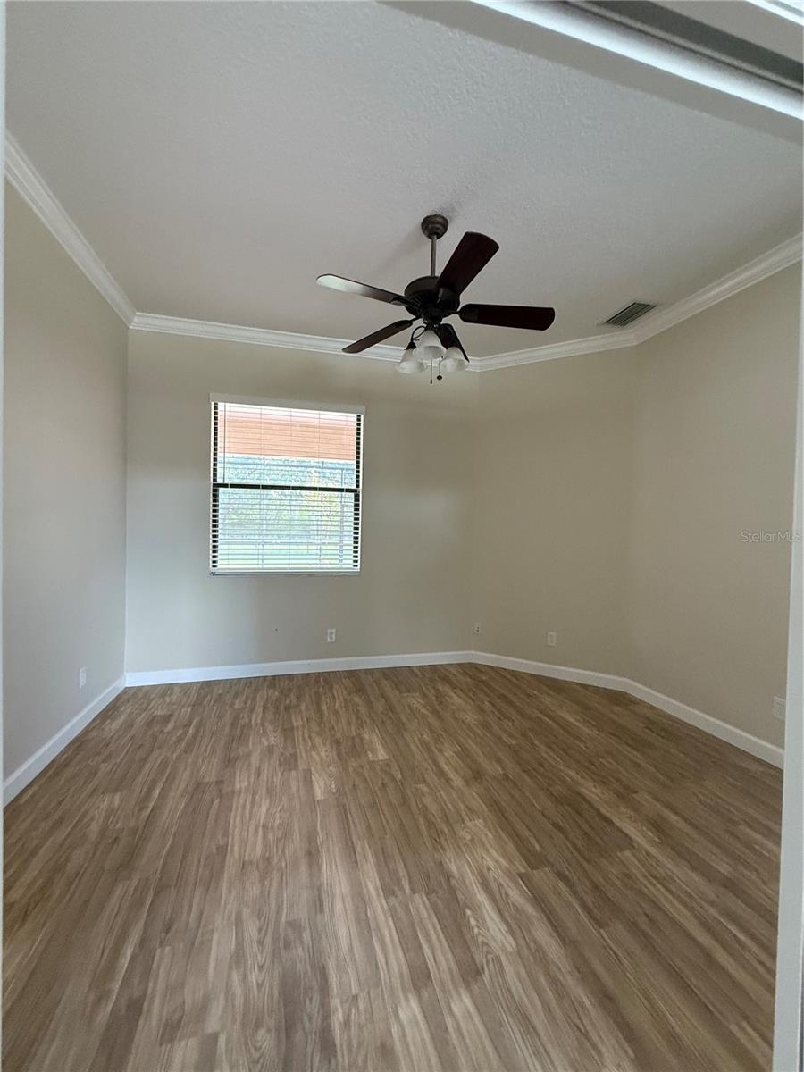 LAUREL MEADOWS - Residential Lease