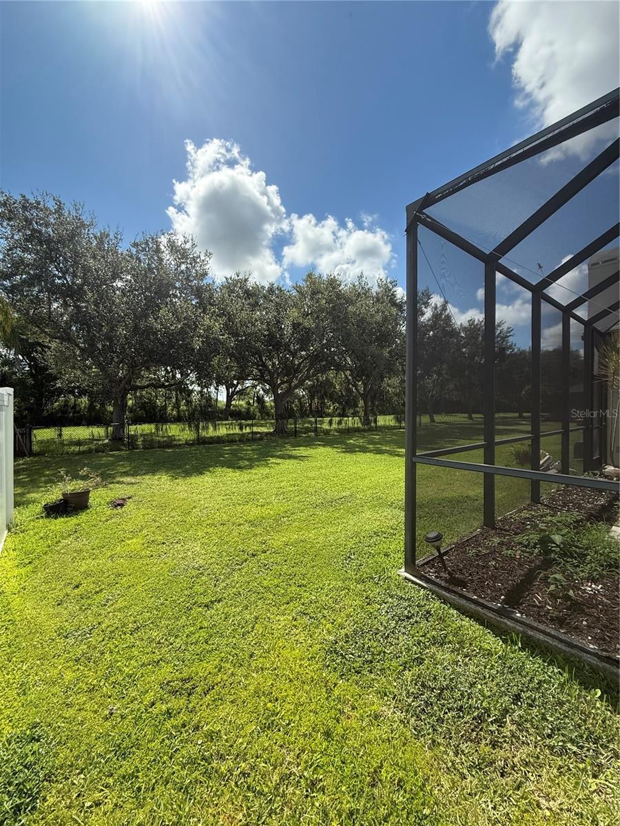 LAUREL MEADOWS - Residential Lease