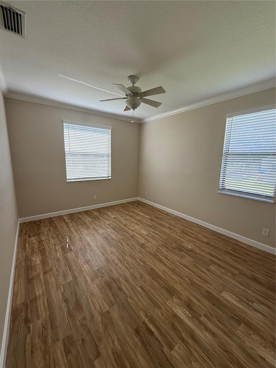 LAUREL MEADOWS - Residential Lease