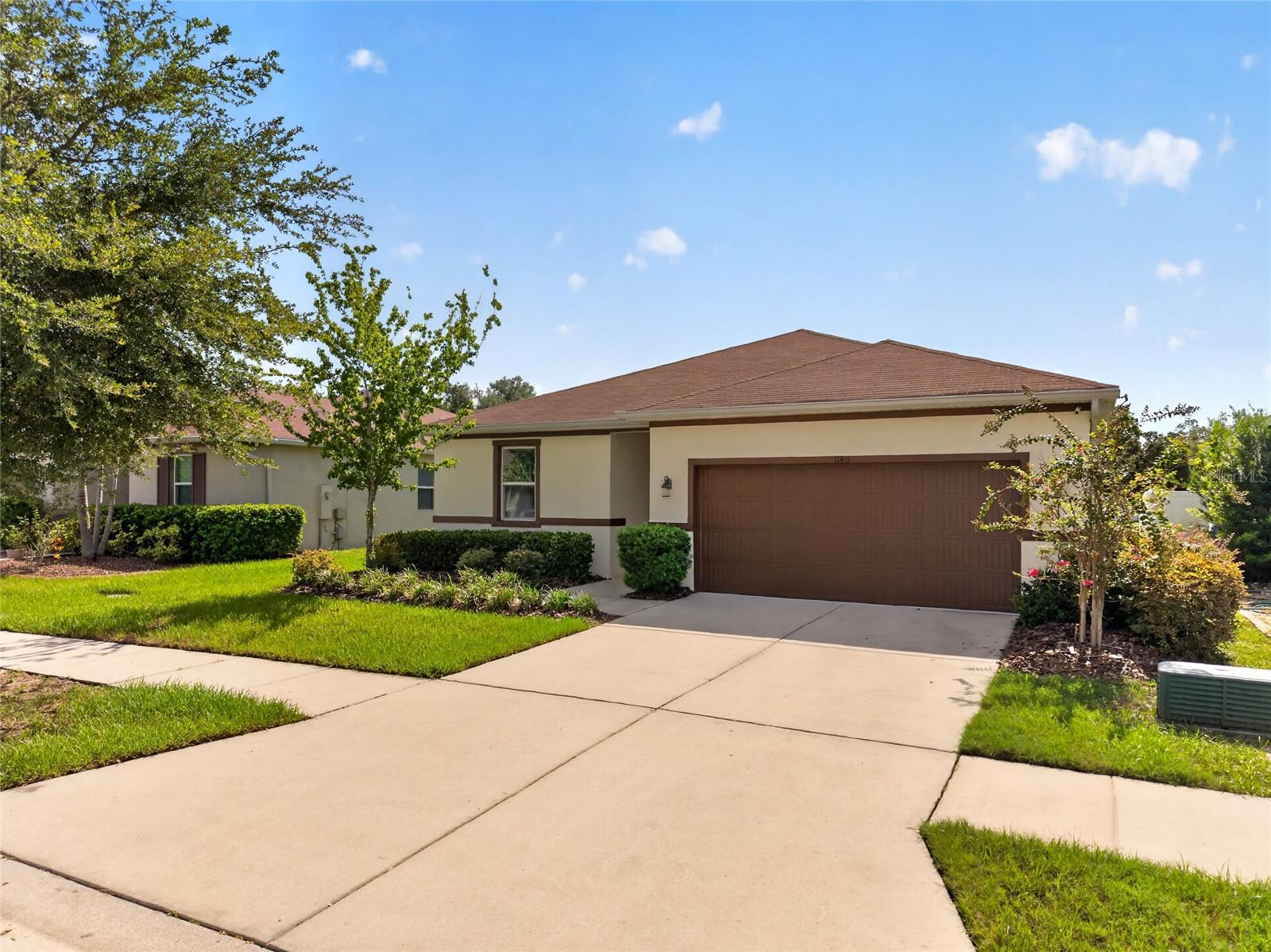 11411 TANGLE BRANCH LANE