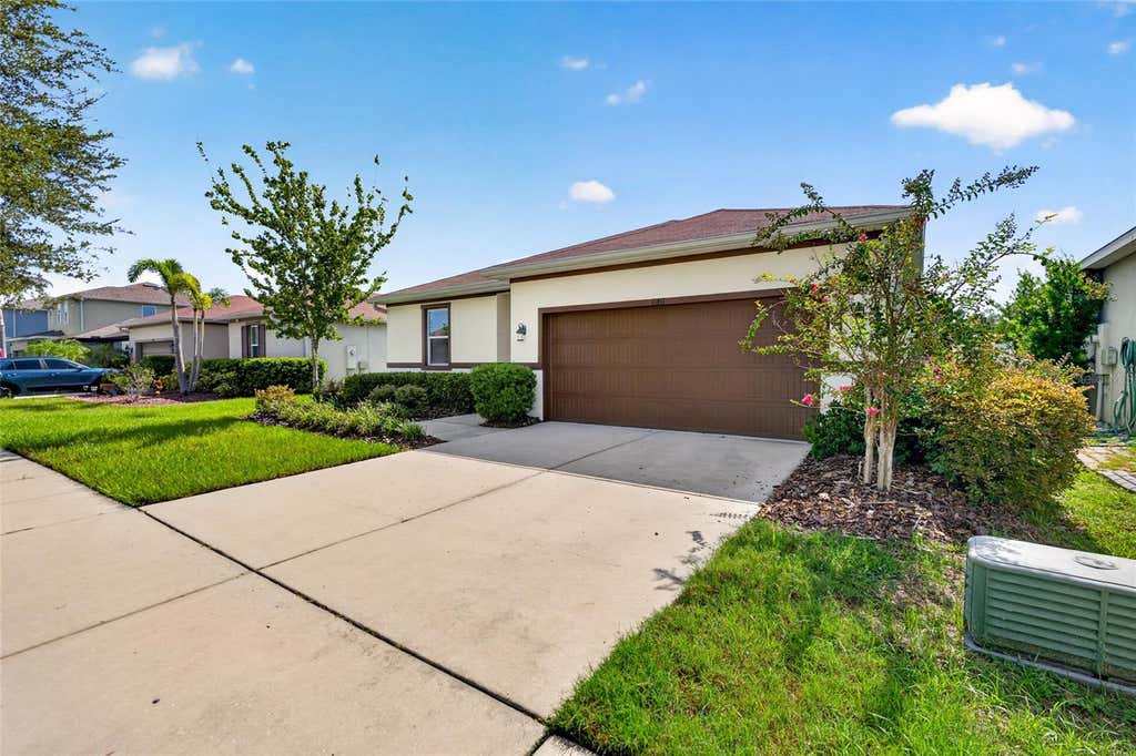 Photo of 11411 Tangle Branch Lane, Gibsonton, FL 33534 (MLS # TB8533202)