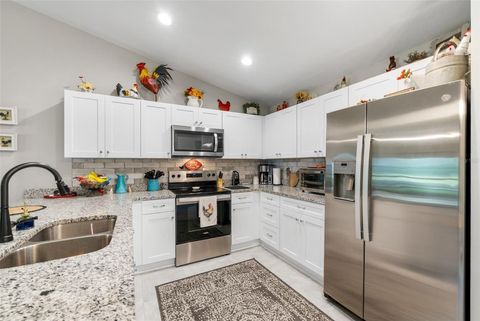 Tiny photo for 1831 NE 160th Place, Citra, FL 32113 (MLS # GC541710)