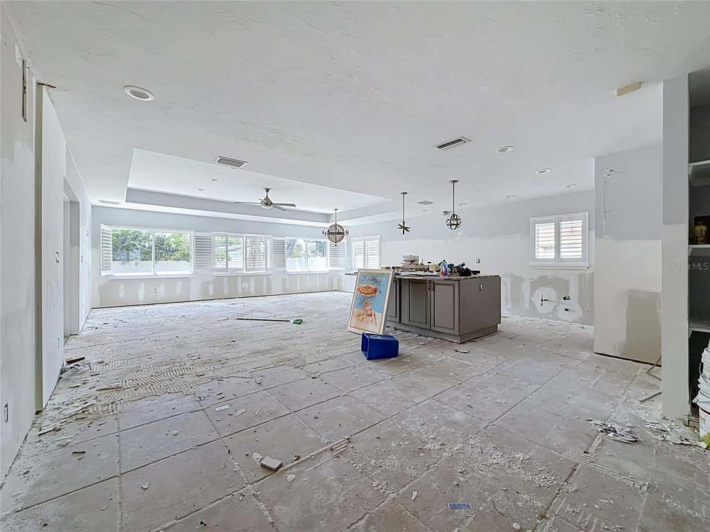 Photo of 2010 Bayou Grande Boulevard NE, St Petersburg, FL 33703 (MLS # A4703949)