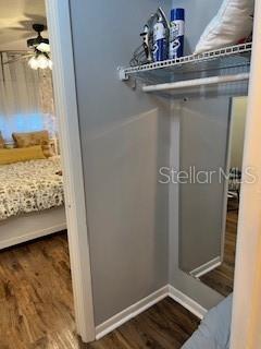 CIRCLE SQUARE WOODS - Residential