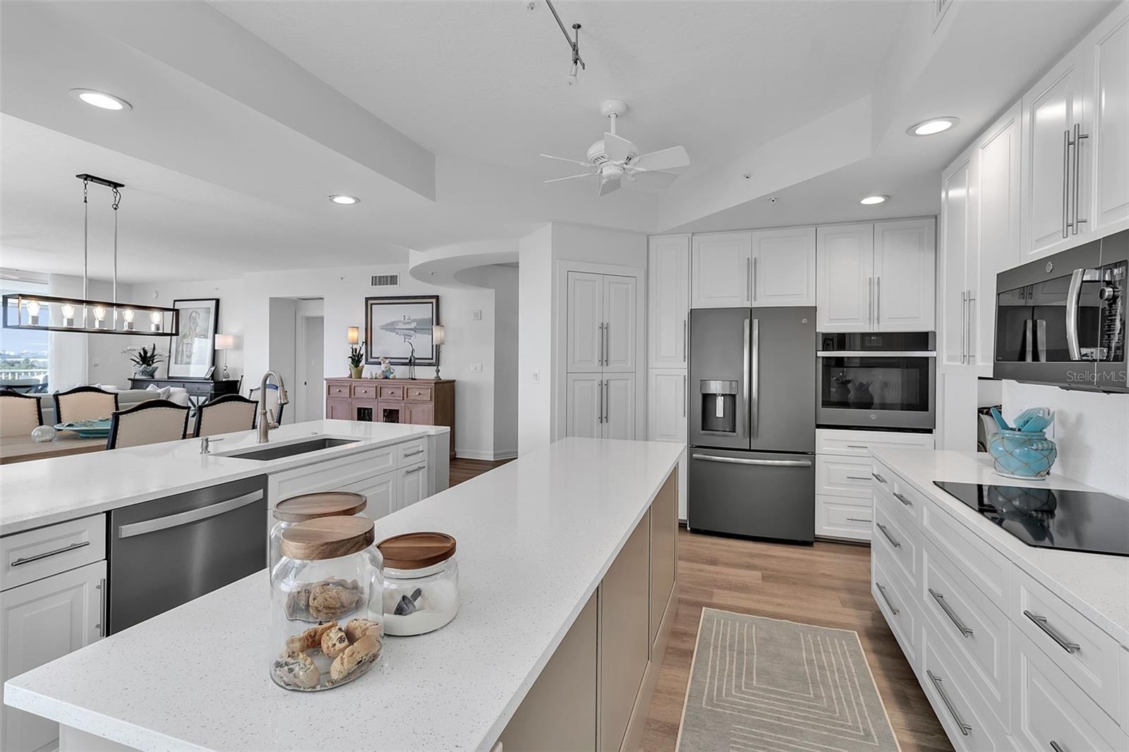 MERIDIAN AT THE OAKS PRESERVE - Residential