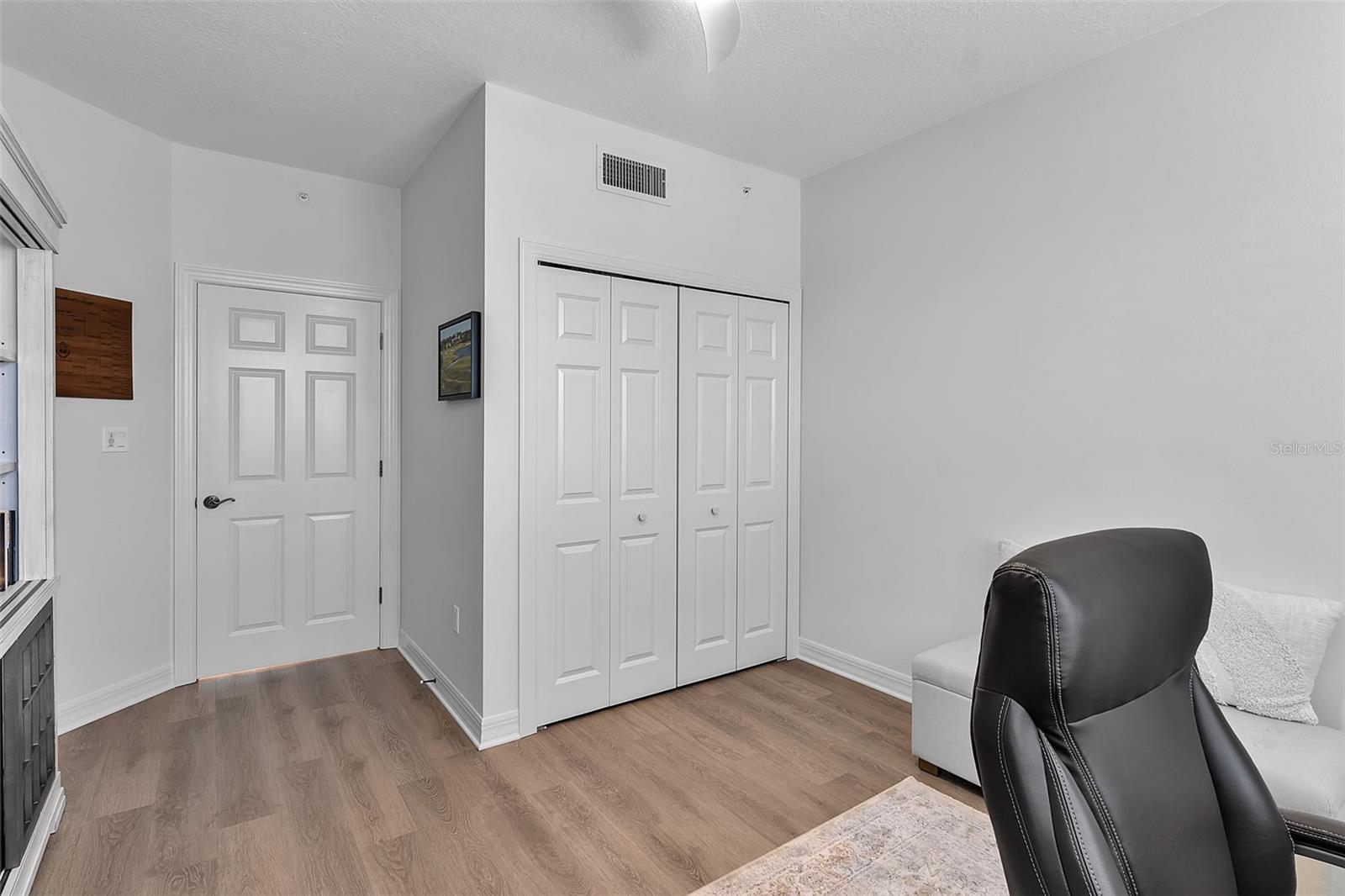 MERIDIAN AT THE OAKS PRESERVE - Residential