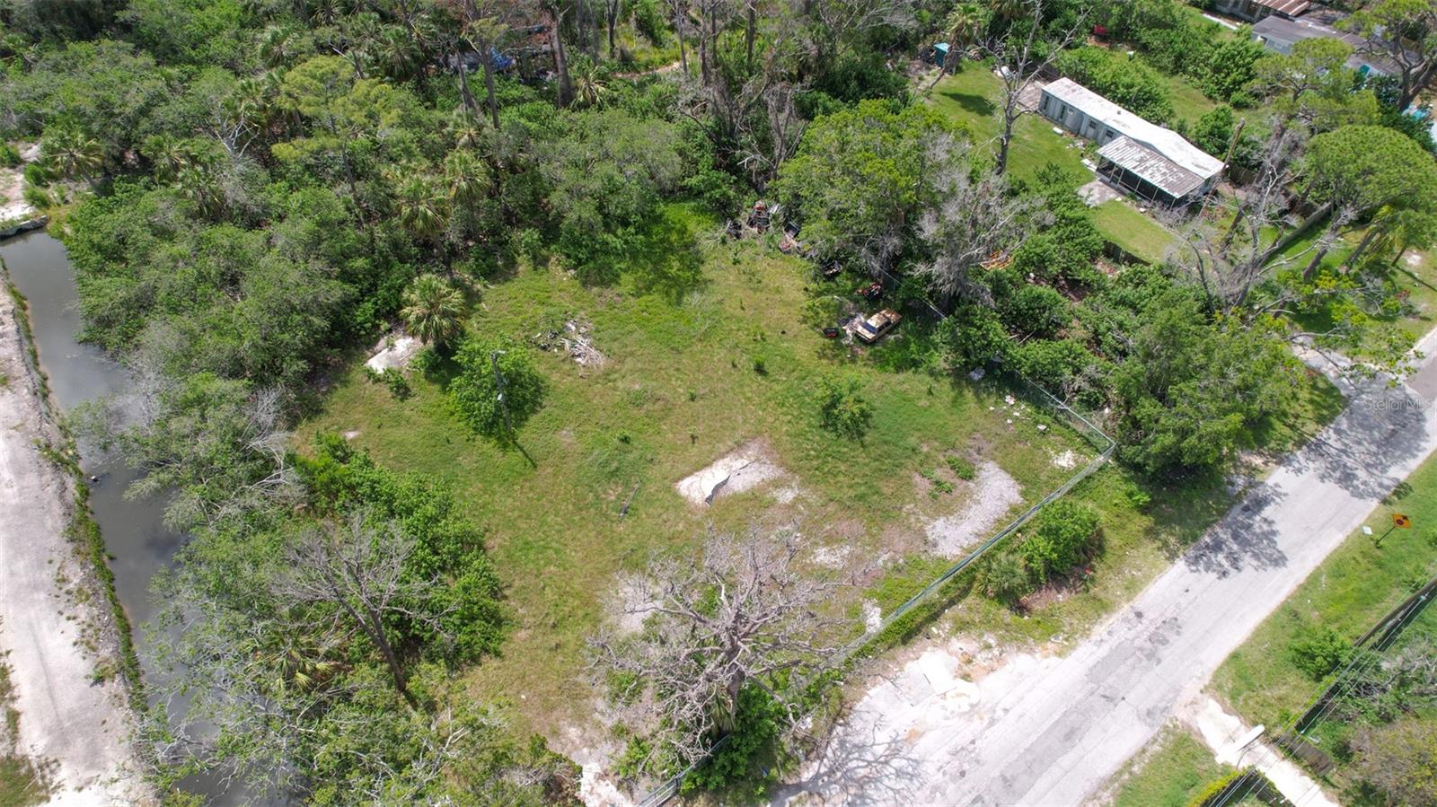 MANOR BEACH ESTATES - Land