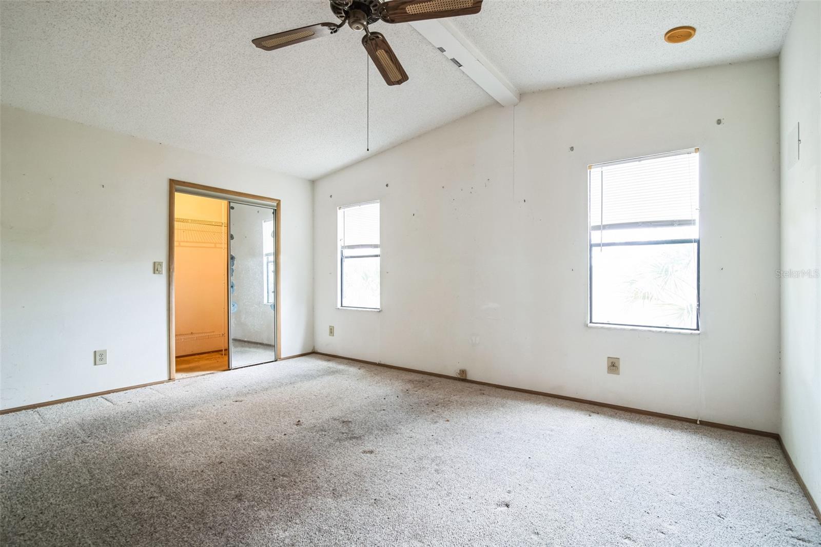 LADY LAKE ORANGE BLOSSOM GARDENS UNIT 07 - Residential