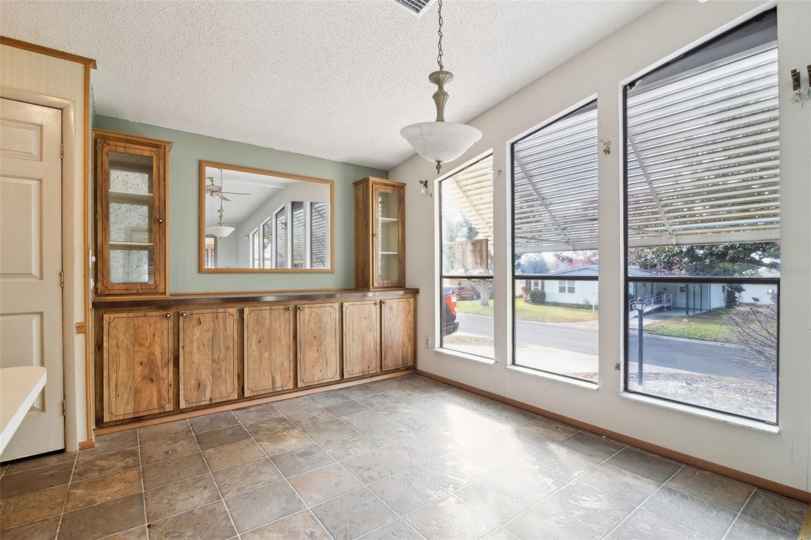 LADY LAKE ORANGE BLOSSOM GARDENS UNIT 07 - Residential
