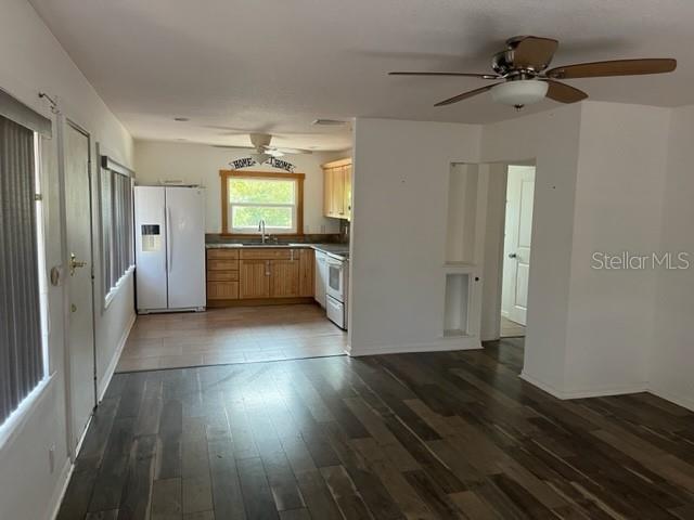 NEW PORT RICHEY CITY - Residential Lease