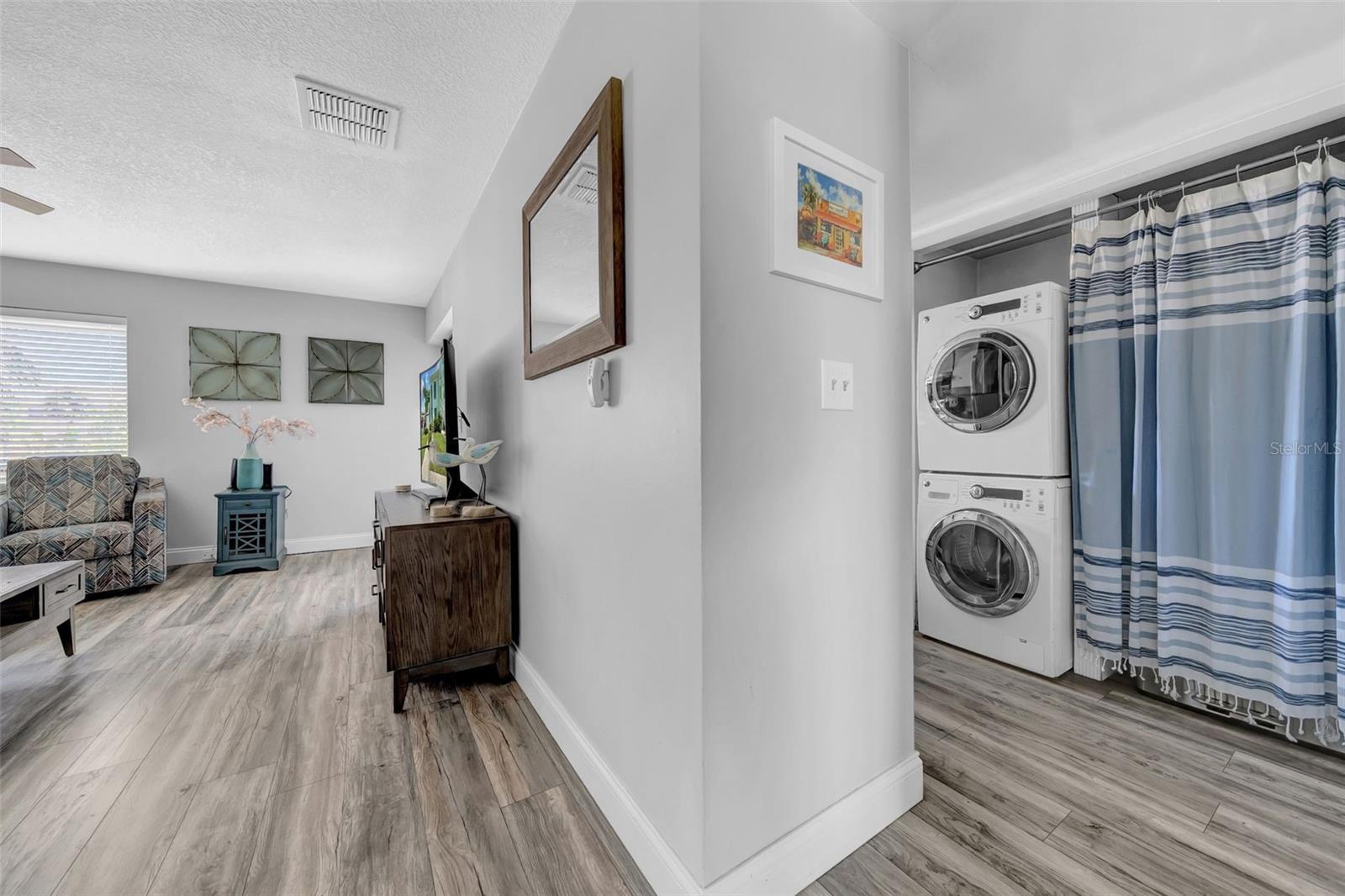 WINDRUSH COVE PH 1 CONDO - Residential