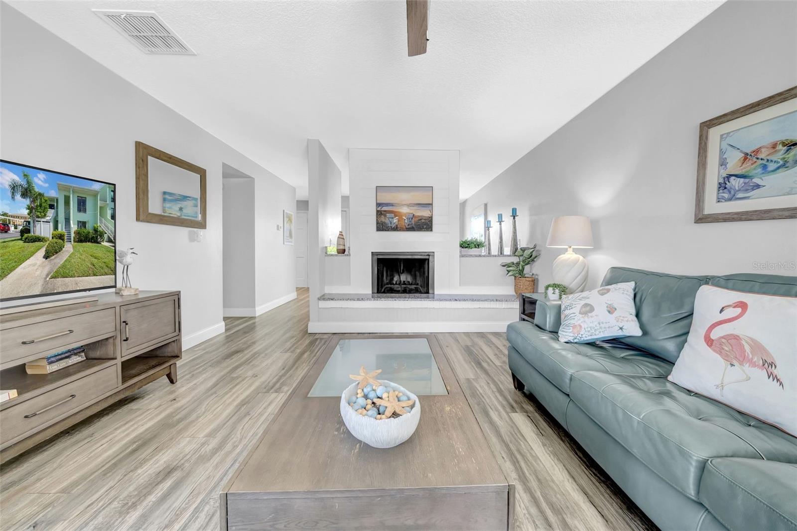 WINDRUSH COVE PH 1 CONDO - Residential