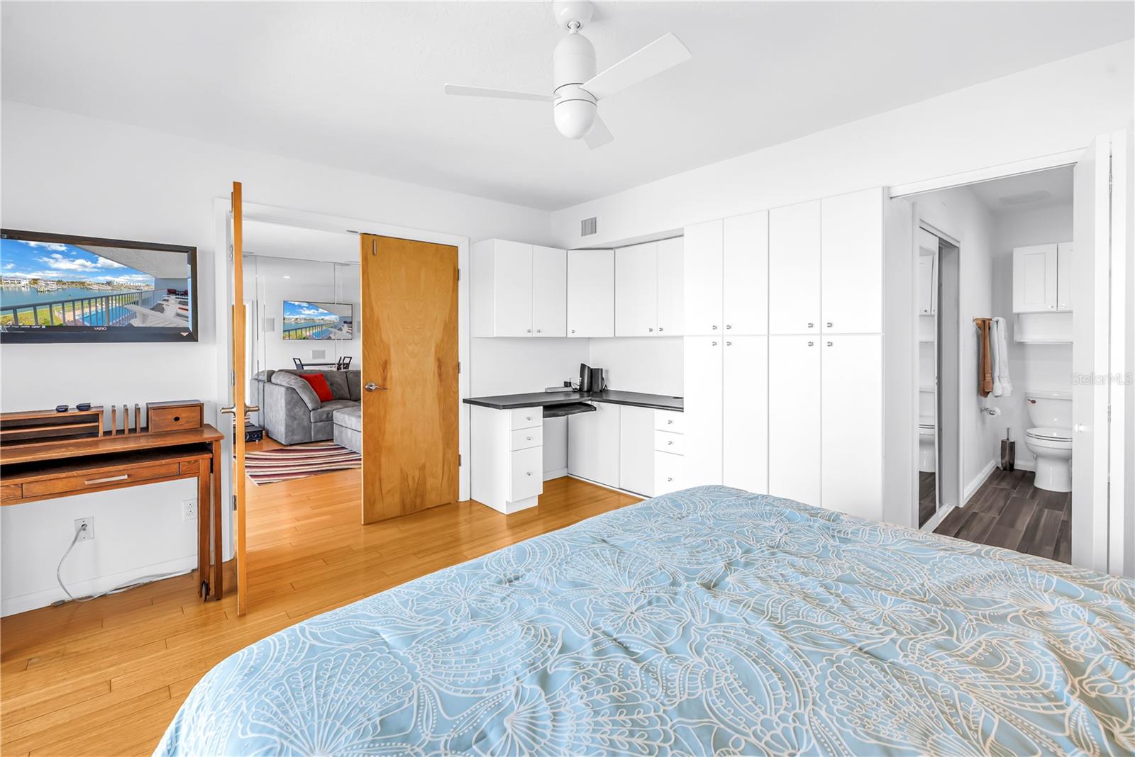 YACHT HAVEN CONDO - Residential