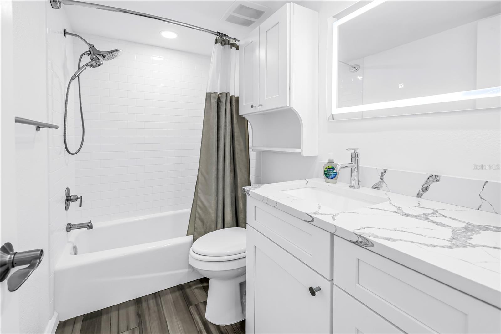 YACHT HAVEN CONDO - Residential