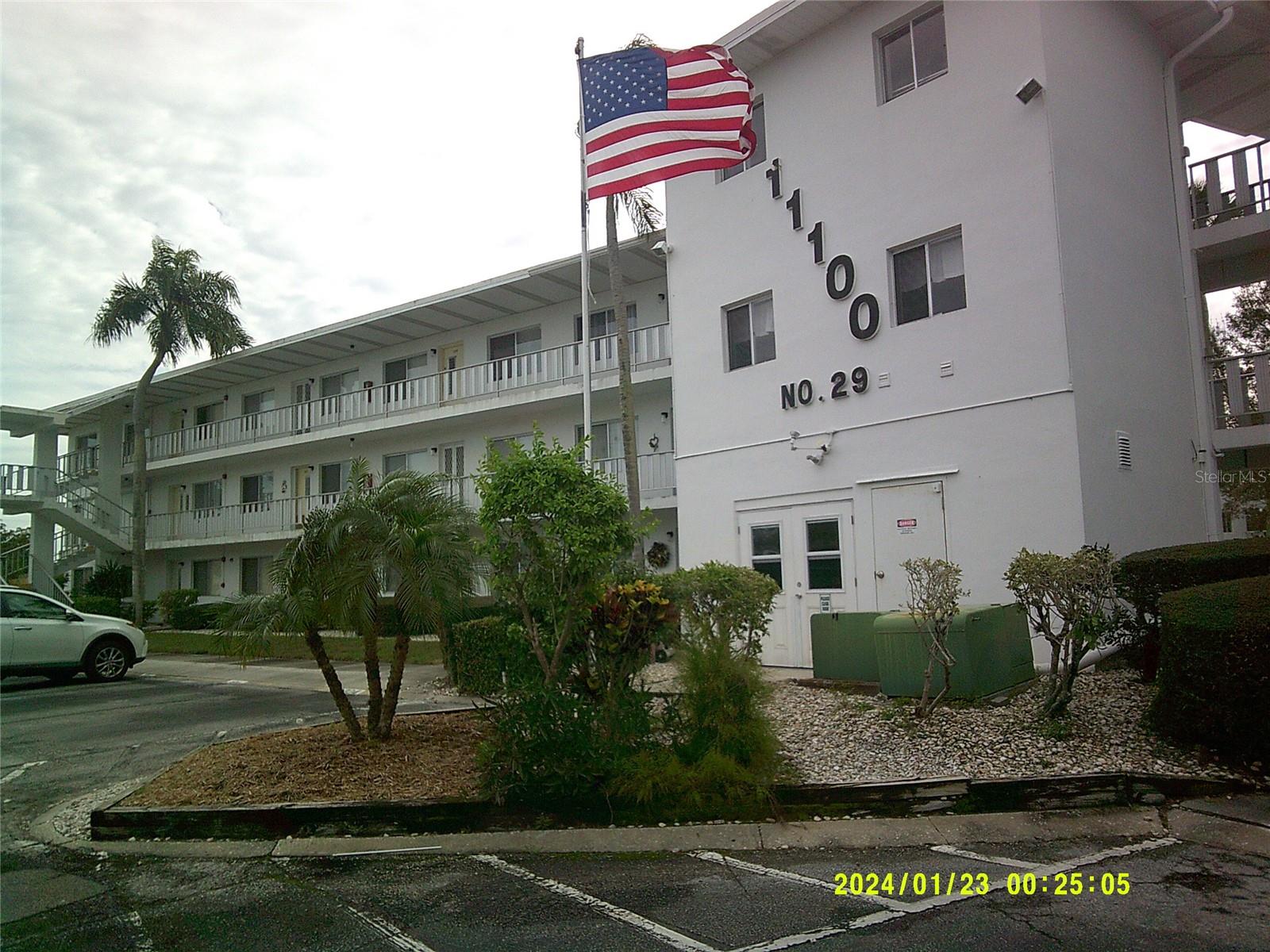 SEMINOLE GARDEN APTS CO-OP - Residential