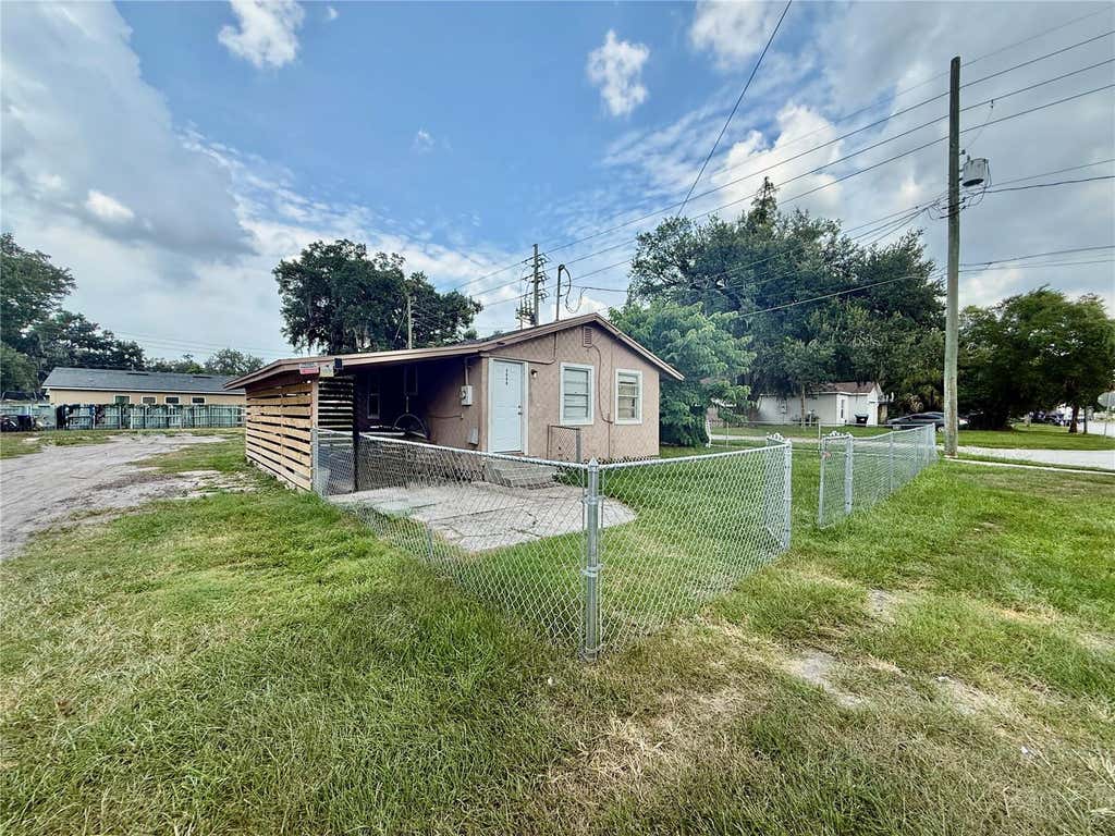 Photo of 3908 S Nashville Avenue, Orlando, FL 32839 (MLS # O6428992)