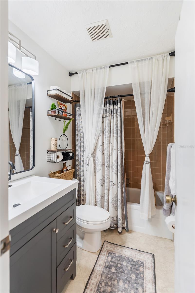 VILLAGE GARDENS PH 2 - Residential