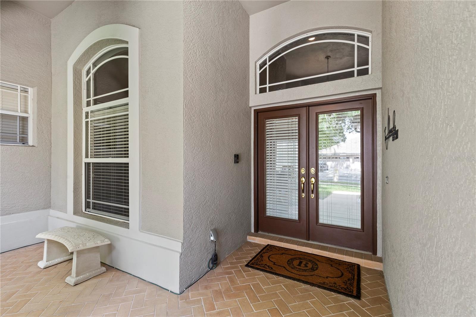 10209 WATERSIDE OAKS DRIVE