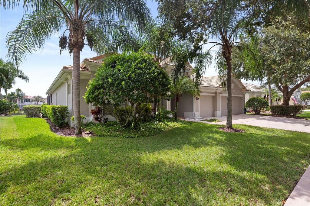 Photo of 10209 Waterside Oaks Drive, Tampa, FL 33647 (MLS # TB8428614)