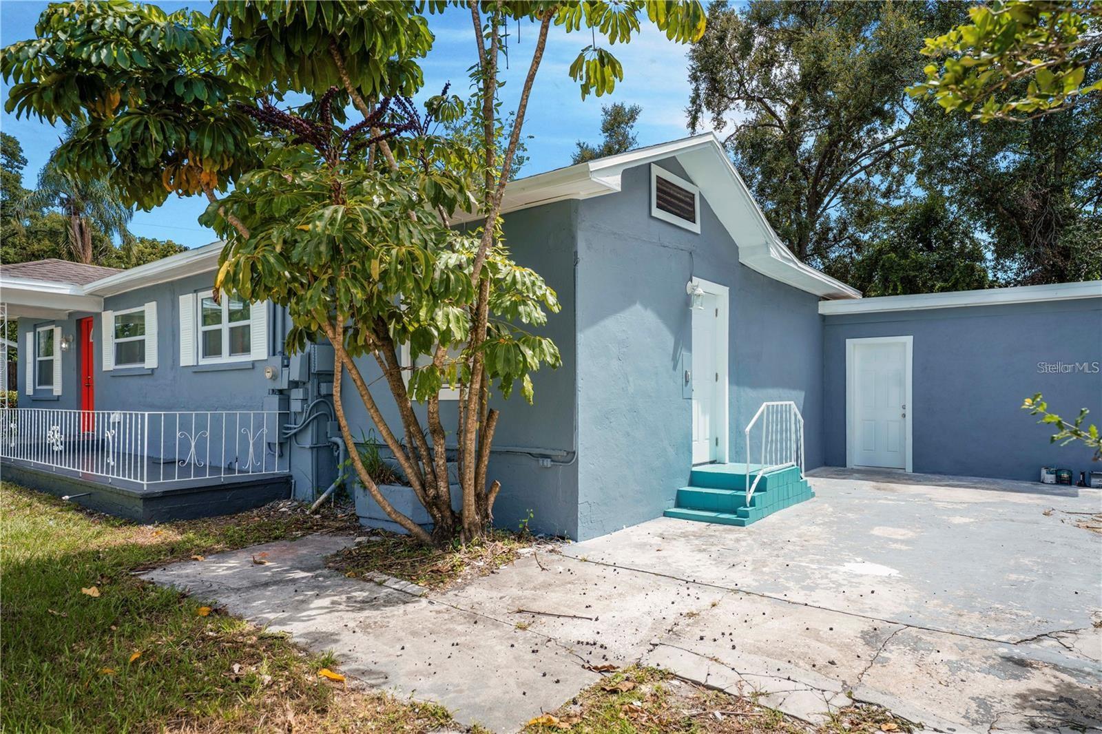 703 E HAMILTON AVENUE